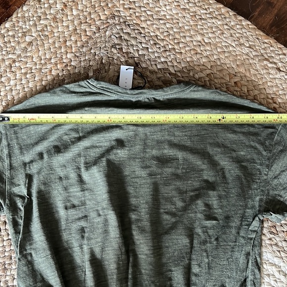 NEW Sanctuary top - Picture 6 of 9